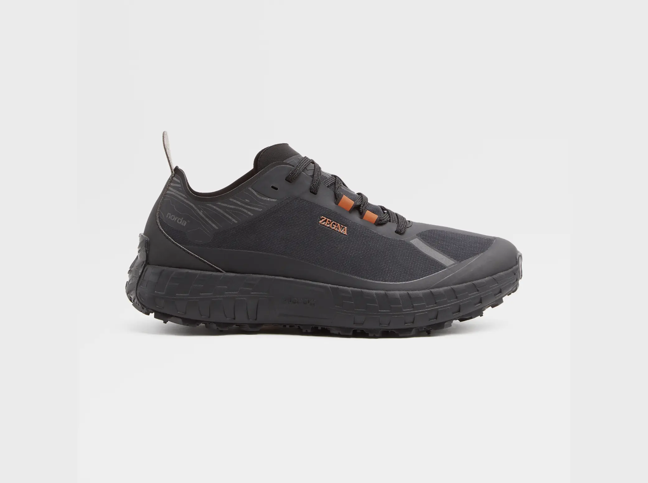 Details of Black Low Top Running Sneakers